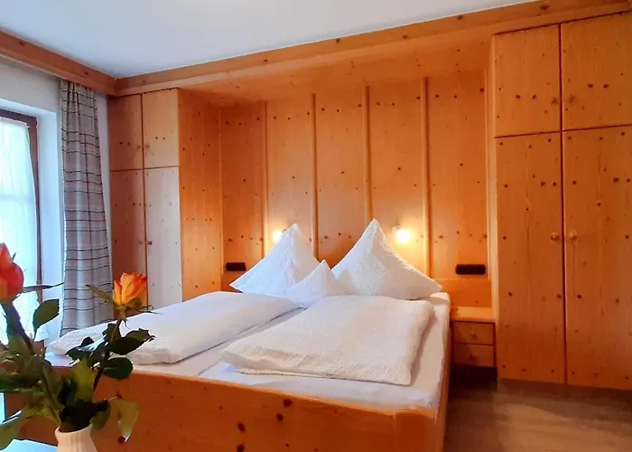 Knapphof 3*